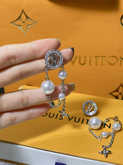 Elegant Tassel Earrings for Women